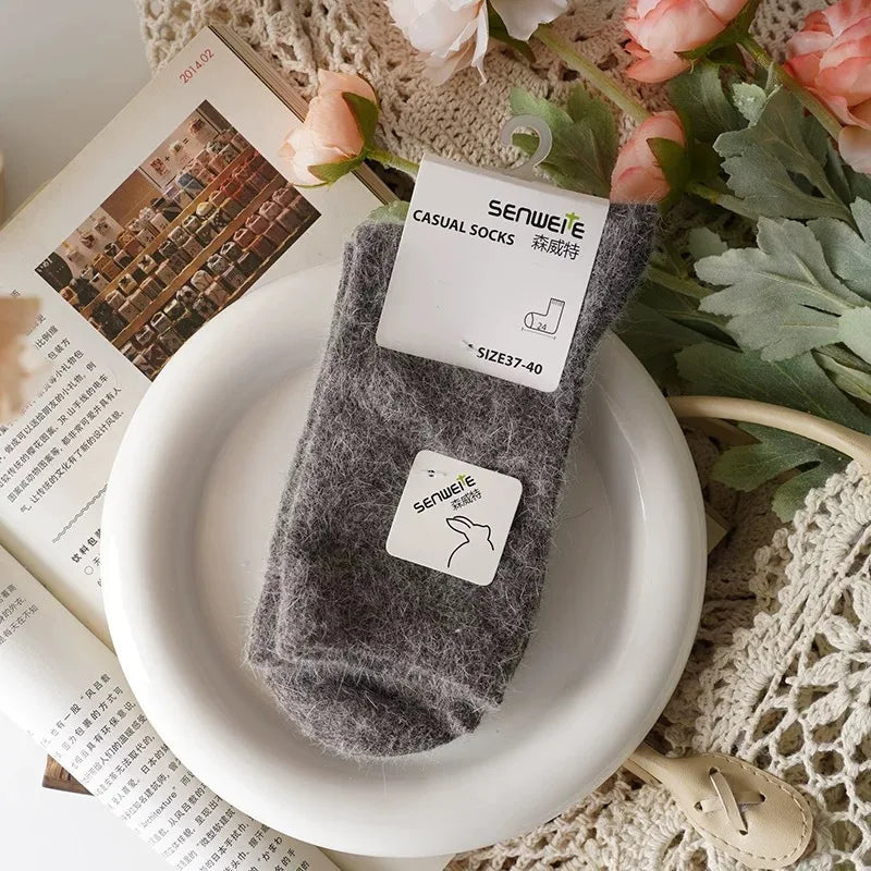 Women's Winter Socks – Thick Warm Mid-Calf Cashmere Blend Socks