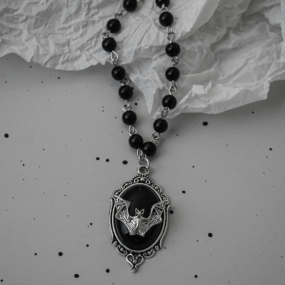 Gothic Pendant Necklace, Y2K Beaded Heart Design for Unisex Style