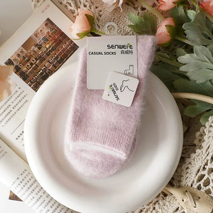 Women's Winter Socks – Thick Warm Mid-Calf Cashmere Blend Socks