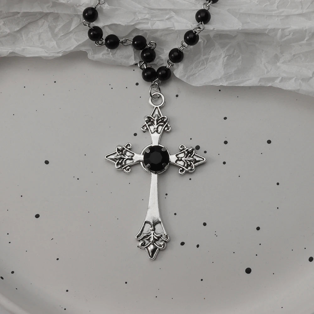 Gothic Pendant Necklace, Y2K Beaded Heart Design for Unisex Style