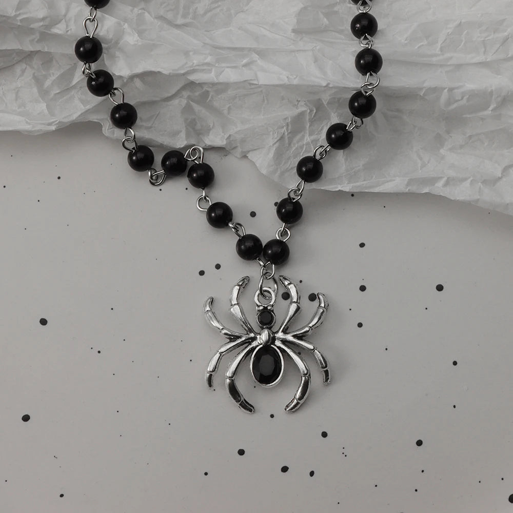 Gothic Pendant Necklace, Y2K Beaded Heart Design for Unisex Style