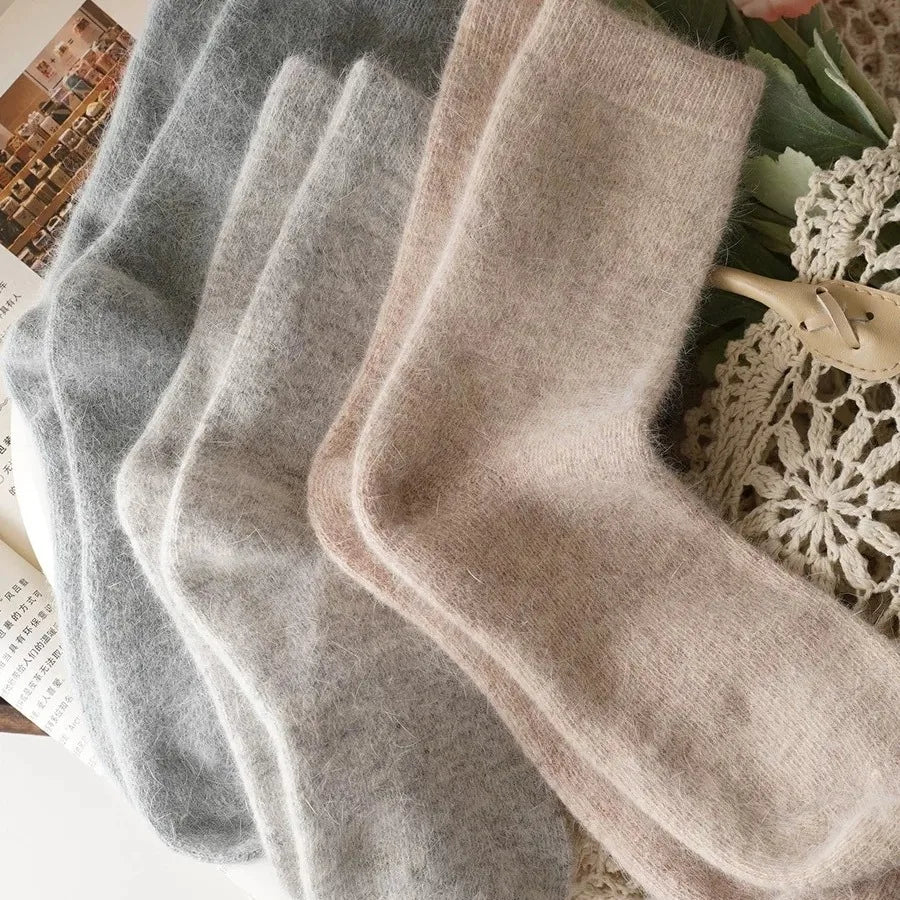 Women's Winter Socks – Thick Warm Mid-Calf Cashmere Blend Socks