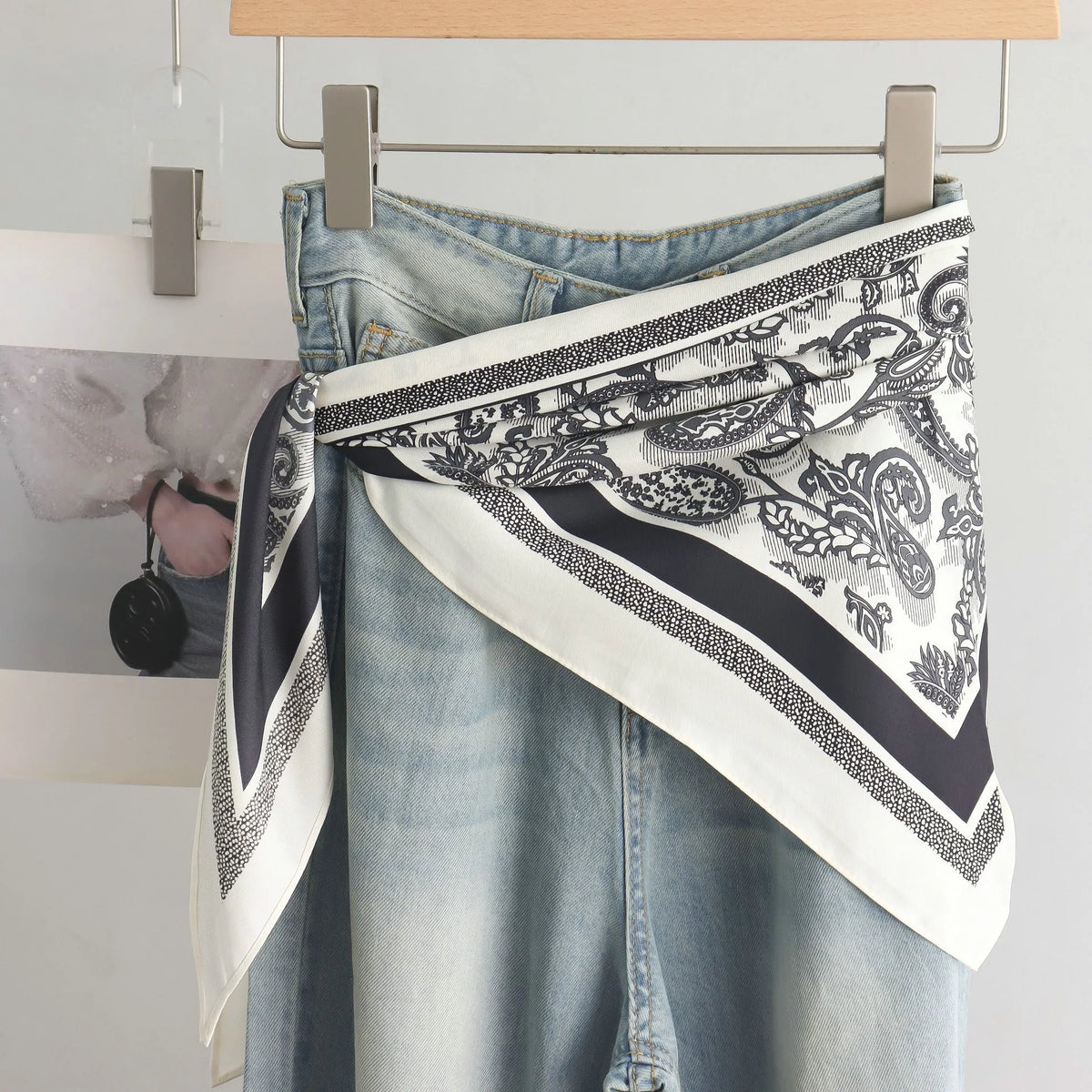 Women’s Scarf Triangular Tie Dye Head Scarf for Spring