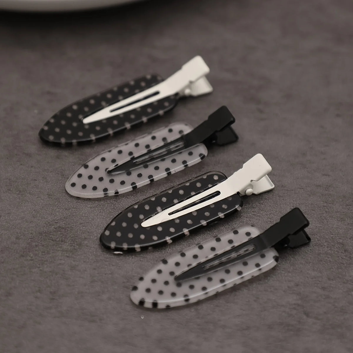 Duckbill Hair Clips for Women, 4-Piece Acrylic Black & White Set