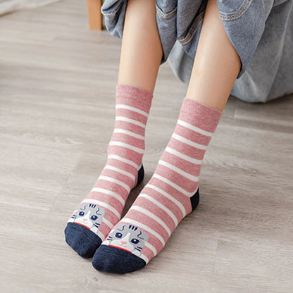 Women's Crew Socks with Cat Patterns, 5 Pairs