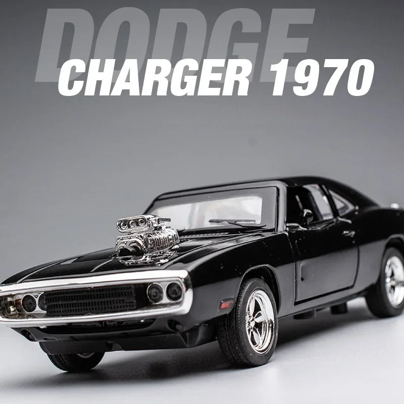 1:32 Diecast Car Model – Pull-Back Sports Car with Lights & Sound