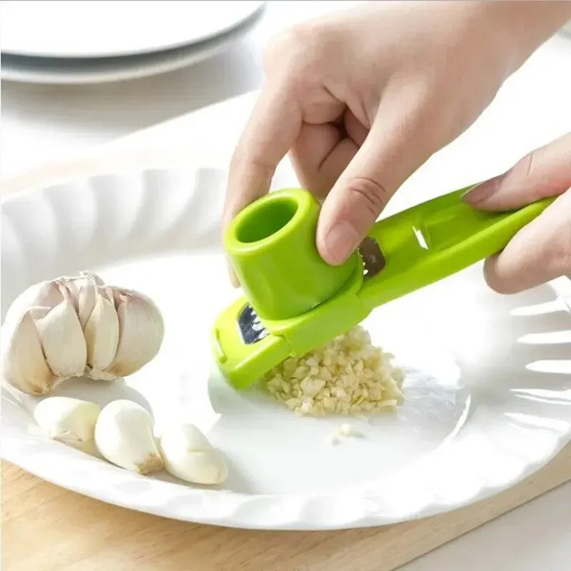 Mini Garlic Press Manual Garlic Grinder Kitchen Tool