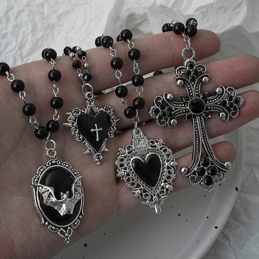 Gothic Pendant Necklace, Y2K Beaded Heart Design for Unisex Style