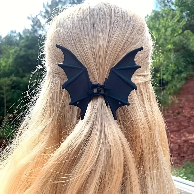 Gothic Bat Hair Clip – Matte Black Halloween Hair Accessory