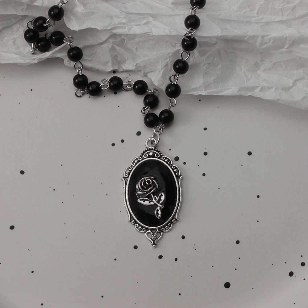 Gothic Pendant Necklace, Y2K Beaded Heart Design for Unisex Style