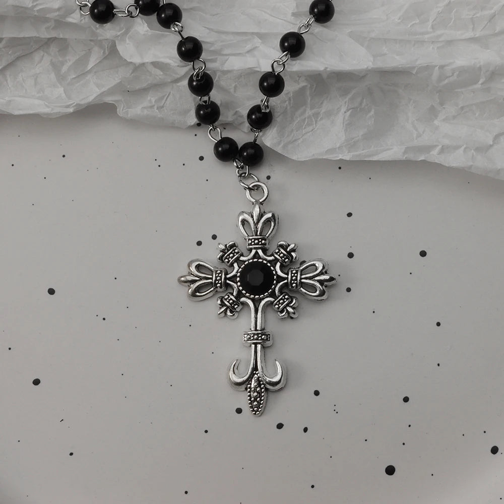 Gothic Pendant Necklace, Y2K Beaded Heart Design for Unisex Style