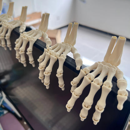Halloween Bone Decoration, 3D Hand Bone Ornaments 2-Piece Set