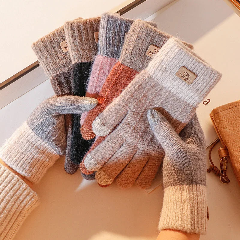 Winter Gloves Touchscreen Warm Knit Gloves for Outdoor Activities