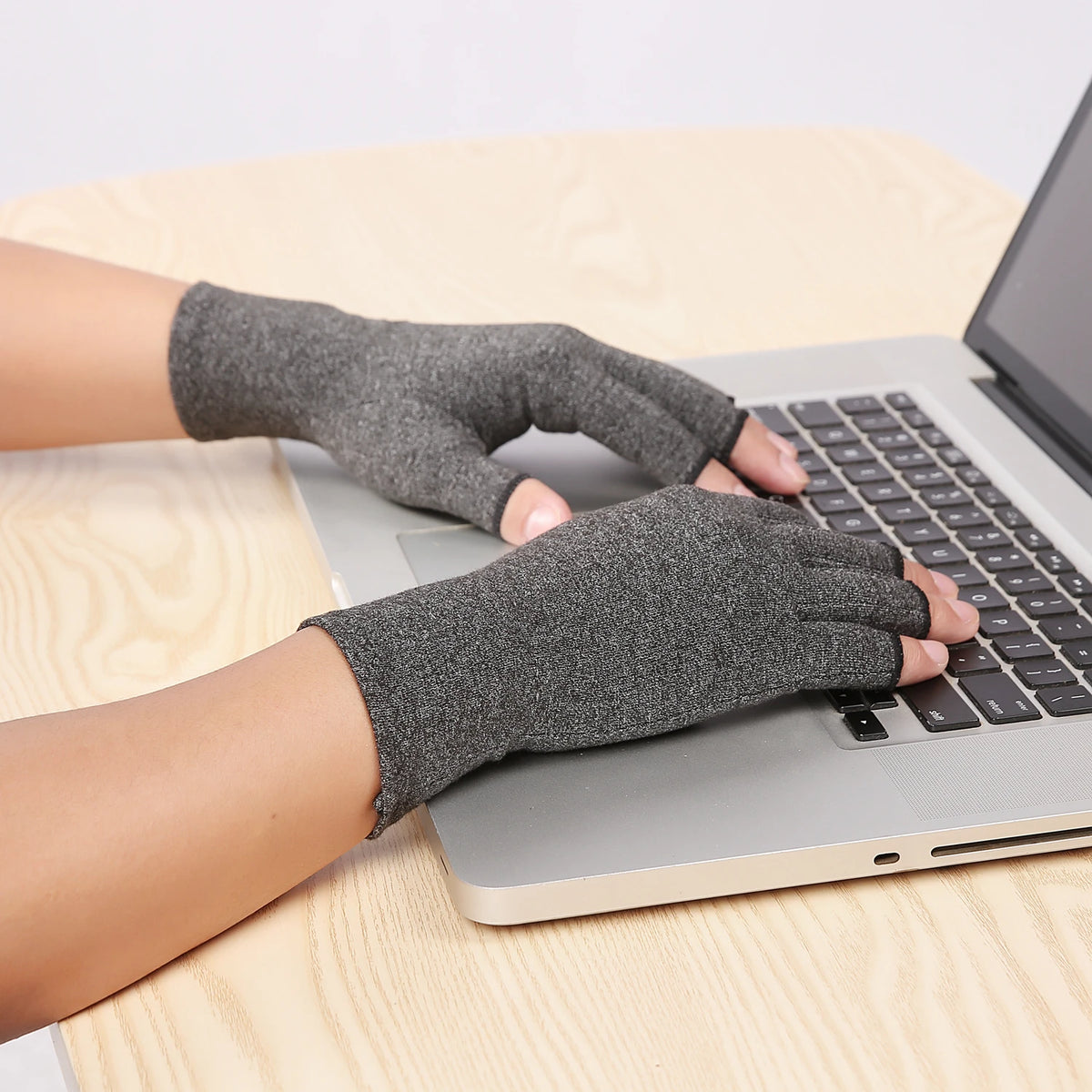 Fingerless Compression Gloves for Sports & Hand Support