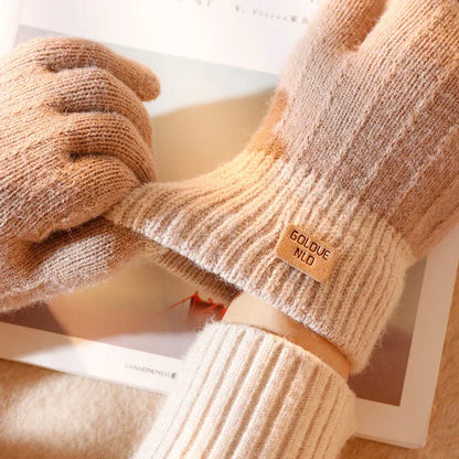 Winter Gloves Touchscreen Warm Knit Gloves for Outdoor Activities