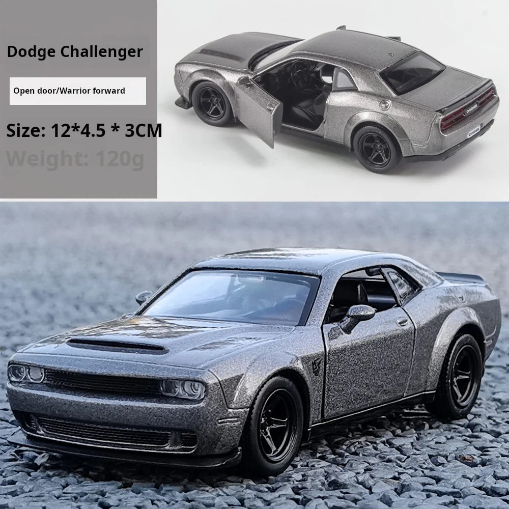 1:32 Diecast Car Model – Pull-Back Sports Car with Lights & Sound